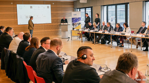 Gewalt gegen Beschäftigte Gewalt gegen Beschäftigte