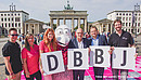Scrabble der dbb jugend vor dem Brandenburger Tor