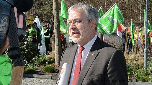 Einkommensrunde 2014: Verhandlungsauftakt in Potsdam