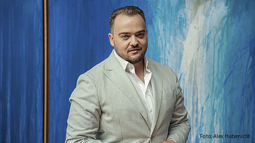 Das Foto zeigt Matthäus Fandrejewski, Vorsitzender der dbb jugend.