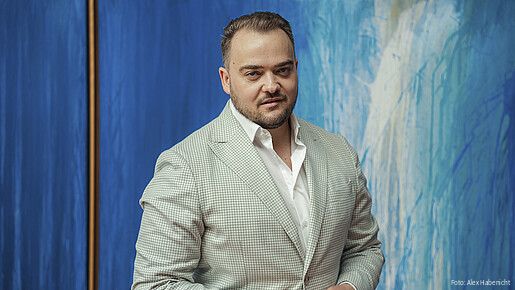 Das Foto zeigt Matthäus Fandrejewski, Vorsitzender der dbb jugend.