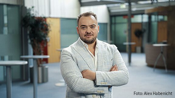 Fandrejewski: „Nicht die Jugend die Zeche zahlen lassen“ Das Foto zeigt den dbb jugend‑Vorsitzenden Matthäus Fandrejewski.