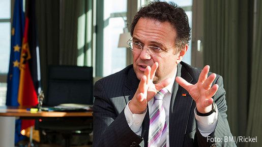 Bundesinnenminister Hans-Peter Friedrich Bundesinnenminister Hans-Peter Friedrich