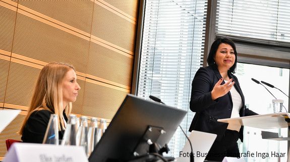 Sitzung der Hauptversammlung der dbb bundesfrauenvertretung