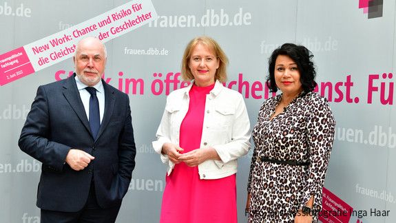 "Foto: Businessfotografie Inga Haar", 02.06.2022, 16. Frauenpolitische Fachtagung der dbb bundesfrauenvertretung – New Work: Chance und Gefahr für die Gleichstellung der Geschlechter, dbb forum berlin (Friedrichstr. 169 in 10117 Berlin)