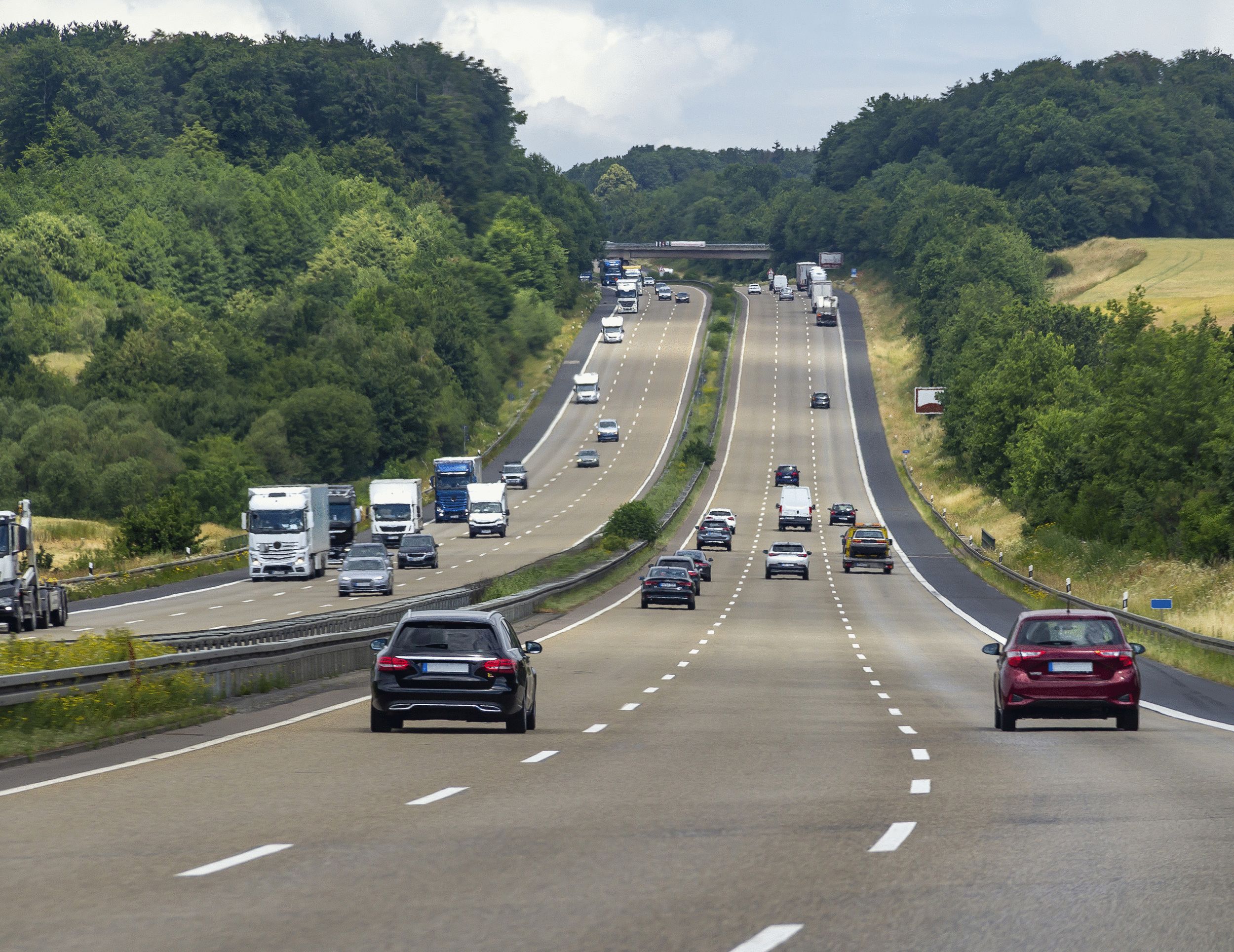  dbb-Forderungsbeschluss: 7 Prozent mehr, mindestens jedoch 300 Euro