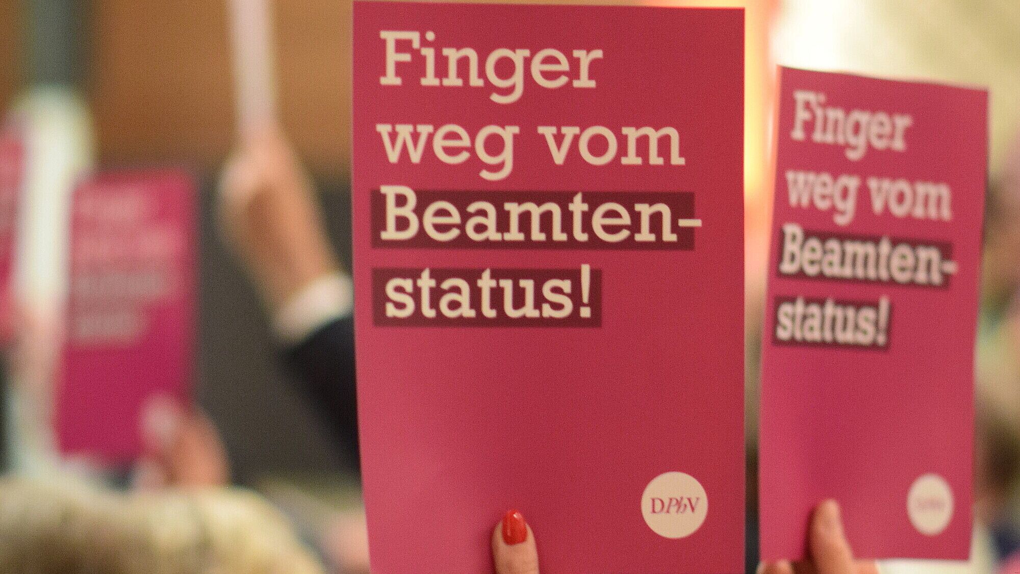 Finger weg vom Beamtenstatus
