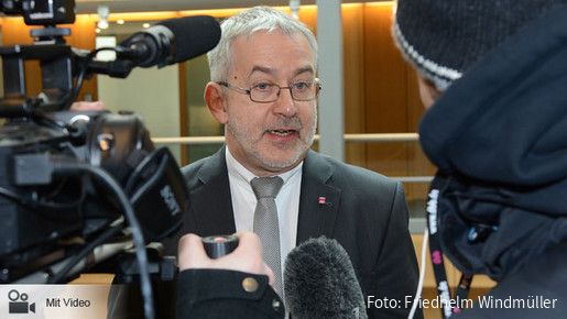 Kein Ergebnis nach der ersten Verhandlungsrunde Kein Ergebnis nach der ersten Verhandlungsrunde