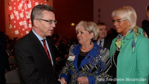 Helene Wildfeuer auf der dbb Jahrestagung 2015