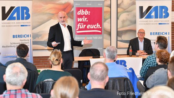 06.10.2022, Jahr > 2022, Branchentag, Einkommensrunde 2023, Ort > Europa > Deutschland > Schleswig-Holstein > Kiel, Organisation > Gewerkschaft/Berufsverband > VAB