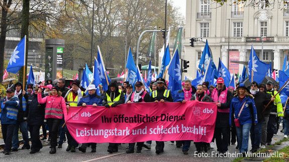 Die Chefs mehrerer dbb-Fachgewerkschaften machten in Hamburg deutlich, was sie von der Blockadehaltung der TdL halten: nämlich nichts. Einkommensrunde 2023, Hamburg, DPolG, BSBS, DBSH, dbb, dbb jugend, Tarifverhandlungen