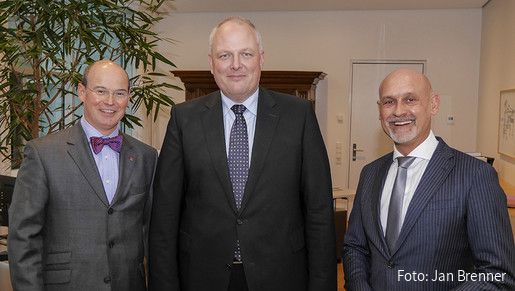 Große Koalition plant Vernichtungsfeldzug gegen Berufsgewerkschaften!