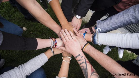 Seminar „Social Media – like, share & comment“ Seminar „Social Media – like, share & comment“