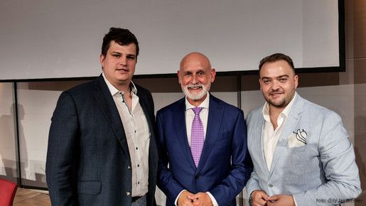 Das Foto zeigt Oliver Löwe, Volker Geyer und Matthäus Fandrejewski.