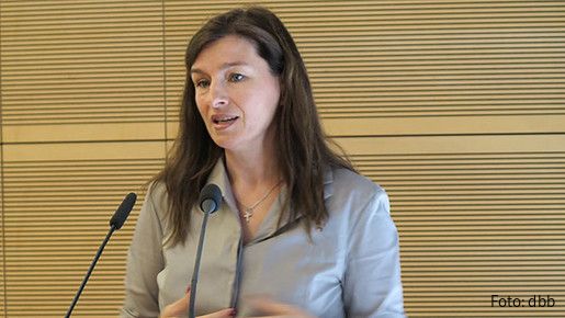 Astrid Hollmann Astrid Hollmann