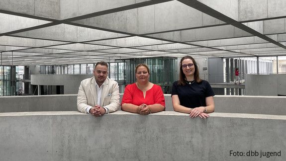 dbb Jugend im Gespräch Nadine Ruf dbb Jugend im Gespräch Nadine Ruf