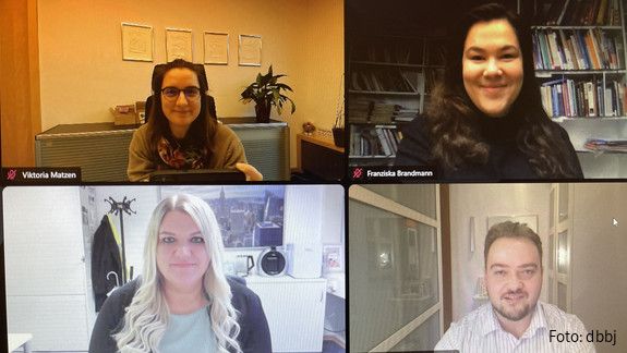 Austausch zwischen dbb jugend und Jungen Liberalen Austausch zwischen dbb jugend und Jungen Liberalen